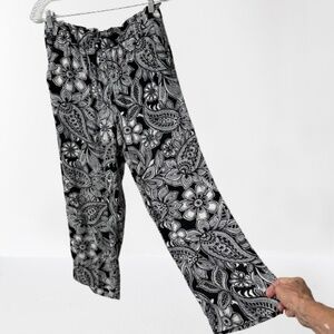 Talbots Wide Leg Crop Palazzo Pants Black/White | Floral | Elastic Waist | Small